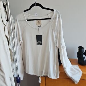 Chaser - Women's Cream Bell Sleeve Top With Drawstring At Waist - Size Med NWT